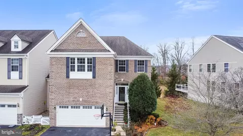 327 Dartmouth Rd, Chester Springs, PA 19425