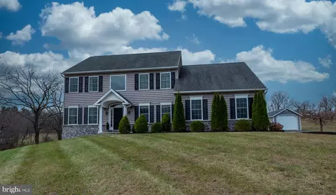 23 Linwood Cir, Pottstown, PA 19465