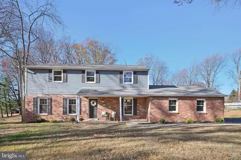 1007 Anna Rd, West Chester, PA 19380