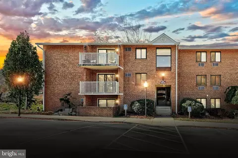 600 Campbell Cir #I26, Downingtown, PA 19335
