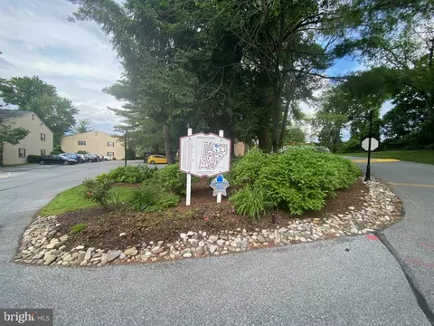 Exterior - 444 Old Forge Xing, Devon, PA 19333 photo 5 of 5
