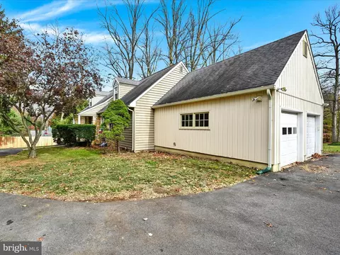 Other - 601 Old Eagle School Rd, Wayne, PA 19087 photo 1 of 7