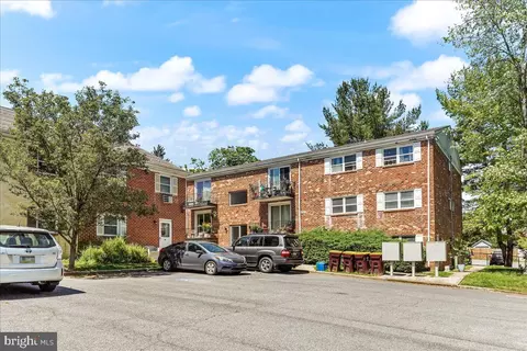 117 Railroad Ave #16, West Grove, PA 19390