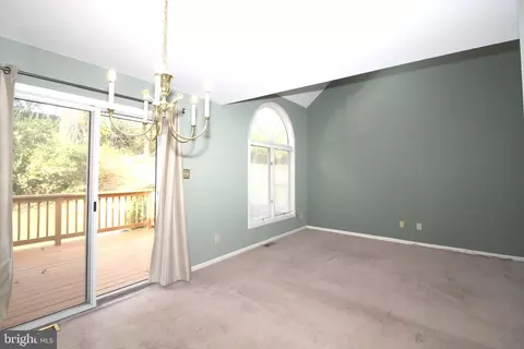 65 E Jonathan Ct, Kennett Square, PA 19348 photo 8