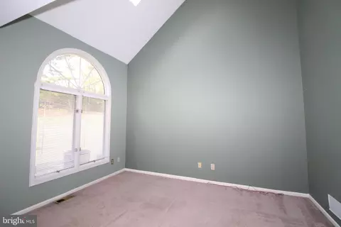 65 E Jonathan Ct, Kennett Square, PA 19348 photo 5