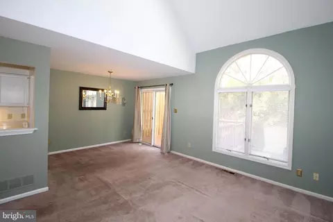 65 E Jonathan Ct, Kennett Square, PA 19348 photo 7