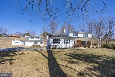 925 S Concord Rd, West Chester, PA 19382