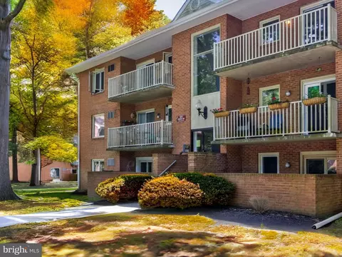 300 Winding Way #B23, Downingtown, PA 19335