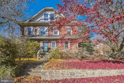 207 Evergreen St, West Grove, PA 19390
