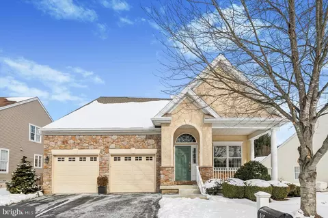 315 Mcneil Ln, West Grove, PA 19390
