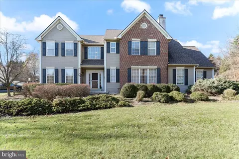 13 Jack Reynolds Way, Avondale, PA 19311