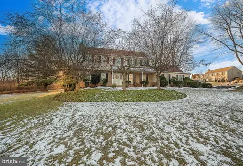246 Musket Ln, Chesterbrook, PA 19087
