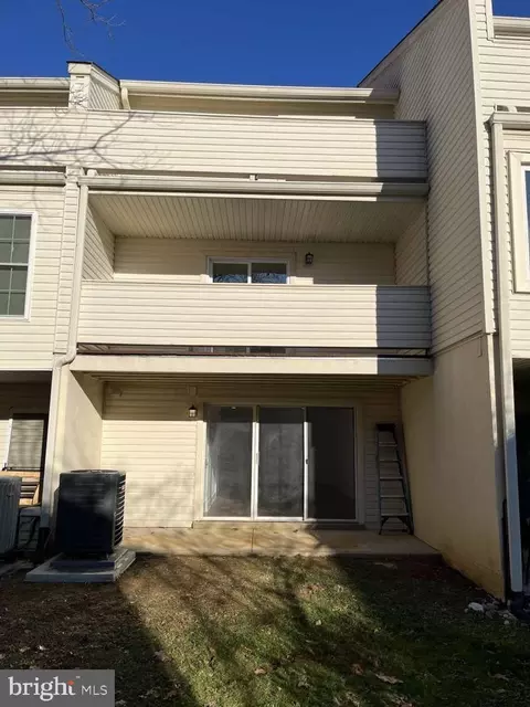 357 New Market Ct, Wayne, PA 19087 photo 13