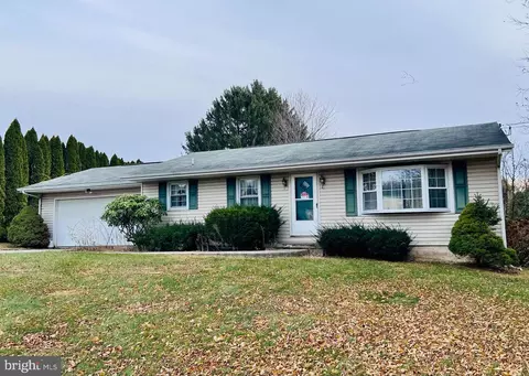 306 N Sandy Hill Rd, Coatesville, PA 19320