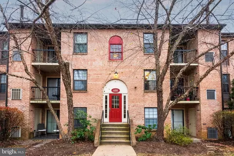623 Washington Pl #23, Chesterbrook, PA 19087