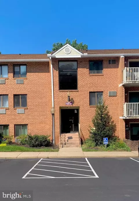 600 Campbell Cir #4, Downingtown, PA 19335