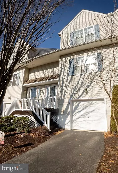 527 Onward Ave, Phoenixville, PA 19460