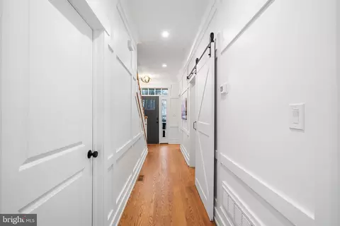 Entry Way - 218 Hendricks Ave, Exton, PA 19341 photo 1 of 6