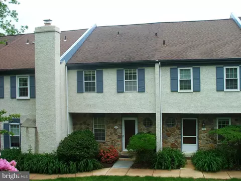 106 Hampstead Pl, West Chester, PA 19382