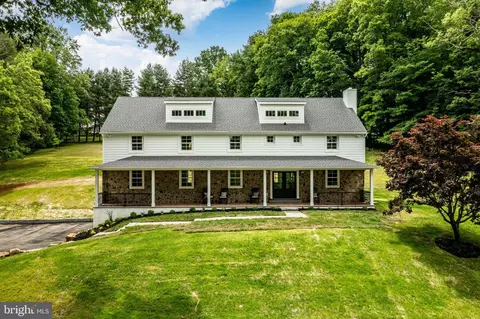 930 Hillsdale Rd, West Chester, PA 19382