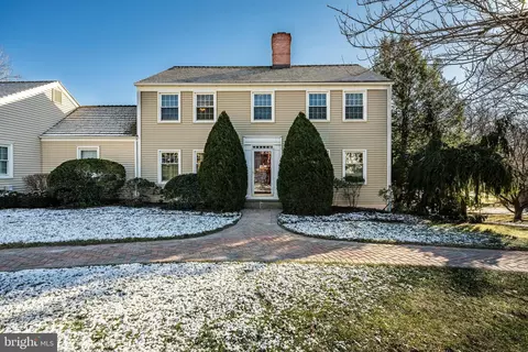 1118 Queens Way, West Chester, PA 19382