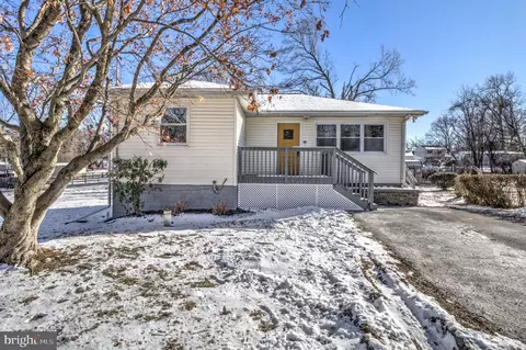 901 W Main St, Coatesville, PA 19320