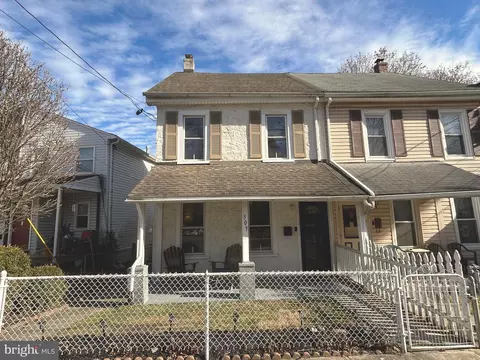 309 Bradford Ave, Downingtown, PA 19335