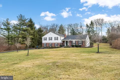 1012 Tenby Rd, Berwyn, PA 19312