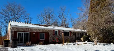 2360 New Schuylkill Rd, Pottstown, PA 19465