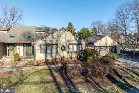 1144 Newbury Ln, West Chester, PA 19380