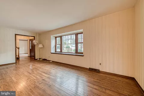 609 Bough Rd, Exton, PA 19341 photo 8