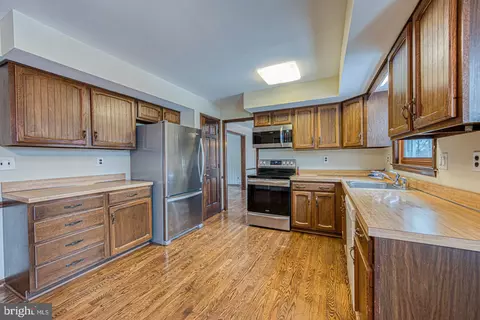 609 Bough Rd, Exton, PA 19341 photo 17