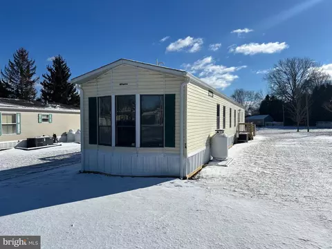 74 Wagon Way, Honey Brook, PA 19344