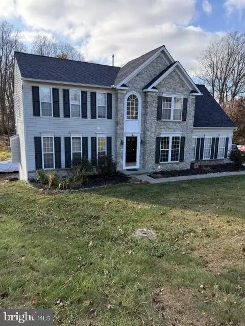100 Hawthorne Ct, Landenberg, PA 19350