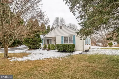 446 Rosehill Rd, West Grove, PA 19390