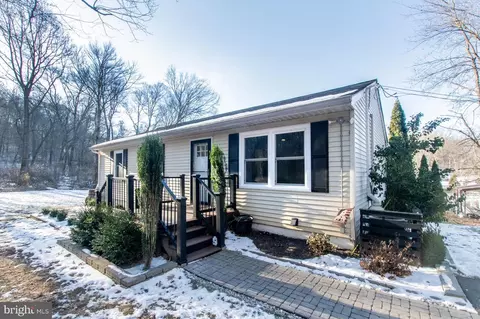 1882 Telegraph Rd, Honey Brook, PA 19344