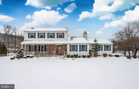 212 Leona Dr, Glenmoore, PA 19343