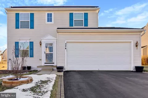 324 Dague Farm Dr, Coatesville, PA 19320