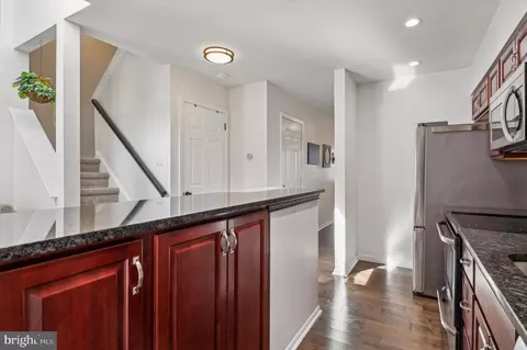 Entry Way - 100 E Thomas Ct, Kennett Square, PA 19348 photo 3 of 3