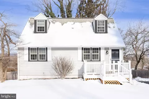 71 Village Way, Malvern, PA 19355