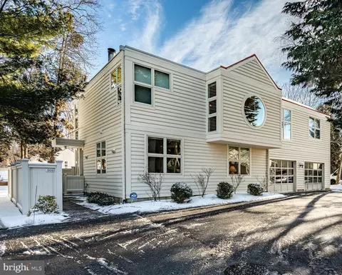 509 Norris Ln, West Chester, PA 19380