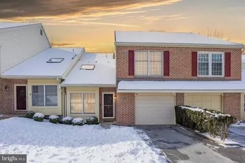 64 May Apple Dr, Downingtown, PA 19335