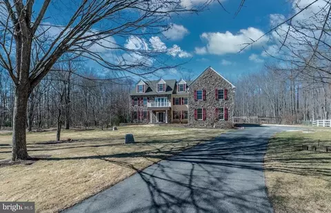 1541 King George Ct, West Chester, PA 19380