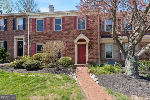 304 Penns Ln, Malvern, PA 19355