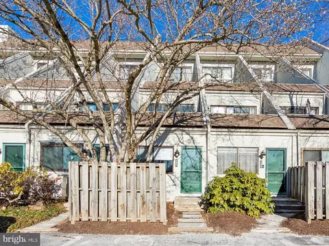 505 Summit House, West Chester, PA 19382