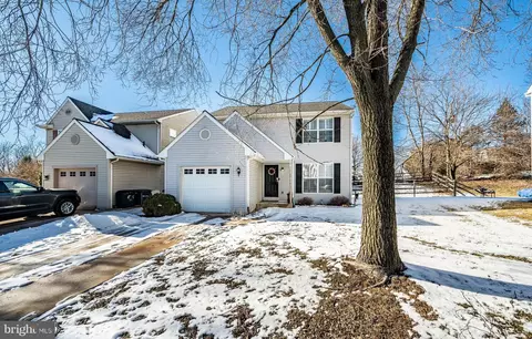 113 Millview Dr, Coatesville, PA 19320