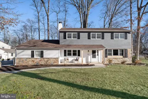 801 Irene Dr, West Chester, PA 19380
