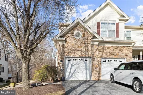 109 Birchwood Dr, West Chester, PA 19380
