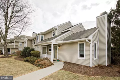 905 Railway Sq #48, West Chester, PA 19380