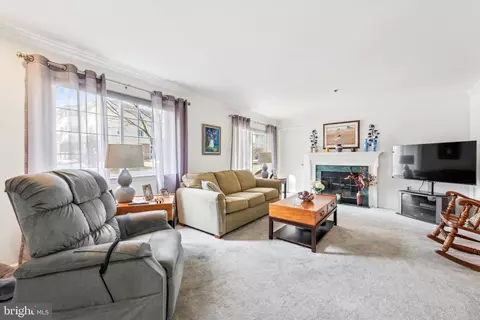 411 Paoli Pointe Dr, Paoli, PA 19301